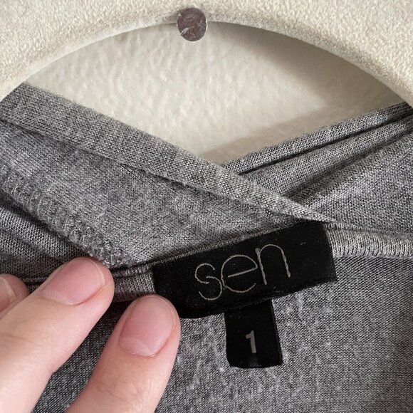 Sen Revolve Wmn 1/S Gray Jersey Knit Sleeveless Surplice Skinny Estonia Jumpsuit - Picture 5 of 11